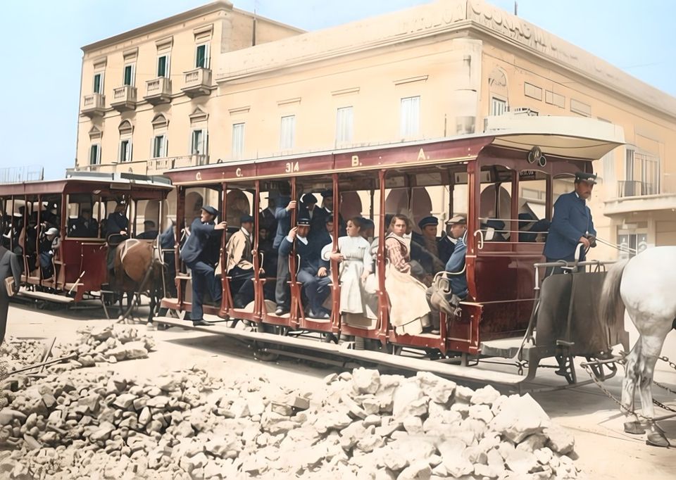 Restored: Horse-drawn tram, Buenos Aires, 1912